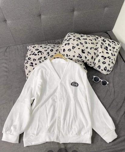 Áo khoác Strand nỉ ngoại màu trắng