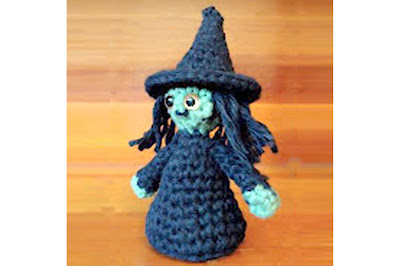 Free Halloween Witches Crochet Patterns!