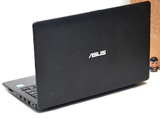 Laptop ASUS X200M 11.6-Inch ( N2840 ) Malang