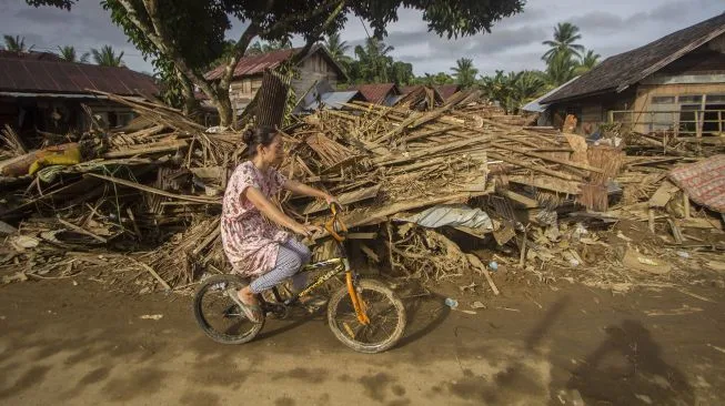 Nah-Kan-Greenpeace-Bukan-Hujan-Izin-Eksploitasi-Hutan-Berlebihan-yang-Sebabkan-Banjir-Besar-Kalsel