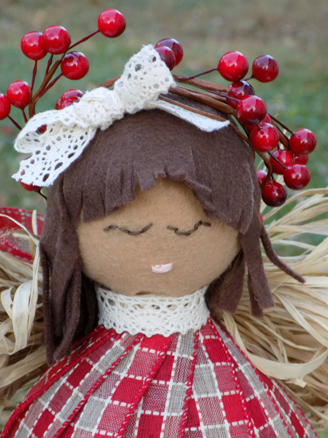 One Savvy Mom ™ NYC Area Mom Blog DIY Dollar Tree Funnel Set Angels