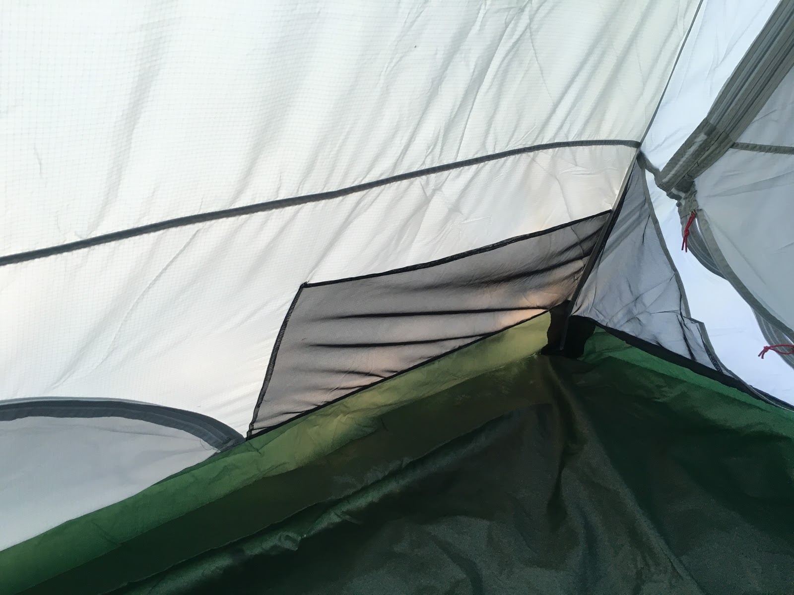 全てはカタチから テンマク グランドハット４試し張り