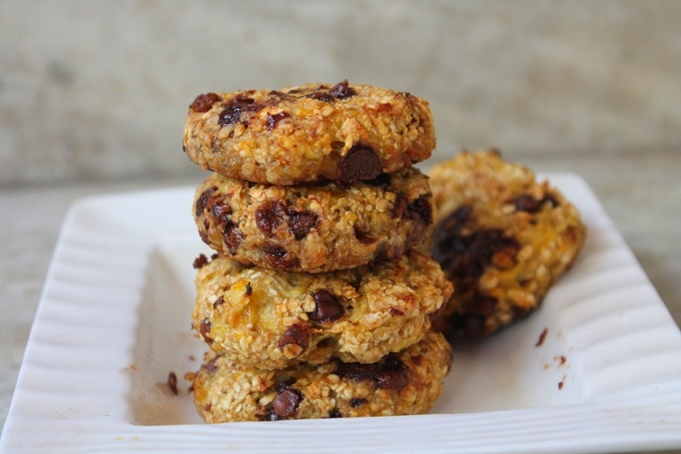 2 Ingredient Banana Oatmeal Cookies Recipe Vegan, Eggless & Fat Free