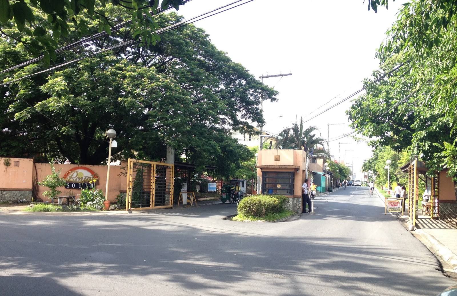 Pinoy Property For You Las Piñas Townhouse For Sale!!!