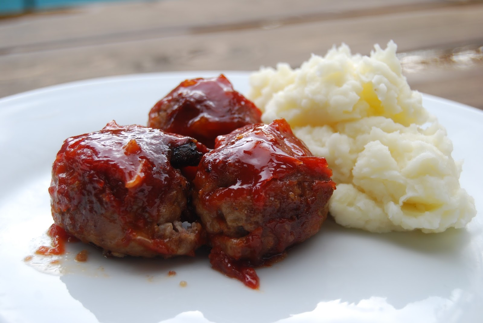 Momfessionals Meatloaf Balls