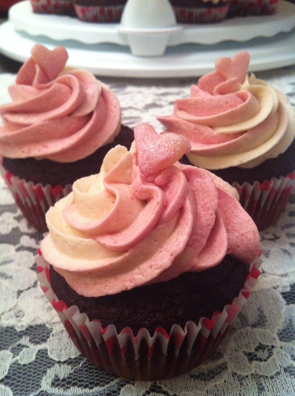 Cupcake-O-Saur: Cabernet Red Velvet Cupcakes: Happy Valentine's Day