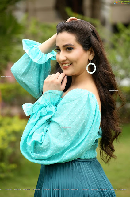 Latest Pics of Telugu Anchor Manjusha in Aqua Blue Dress Actress Trend Latest Pics of Telugu Anchor Manjusha in Aqua Blue Dress Actress Trend