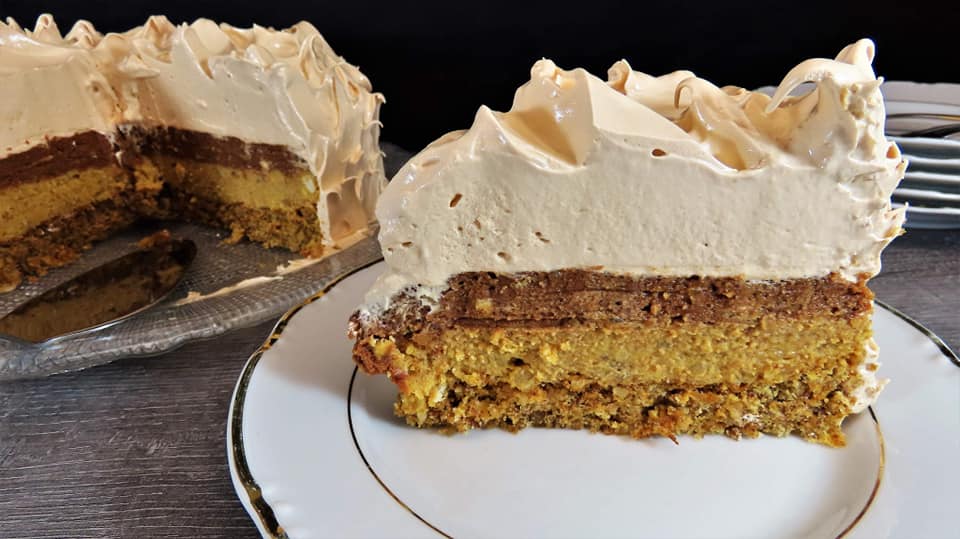 Torta Bomba Bomb Cake