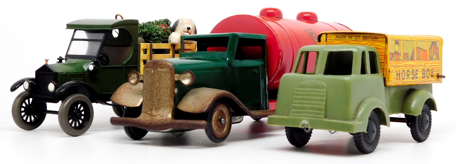 Toys and Stuff WellsBrimtoy Pocket Toys Horse Box Lorry (Truck) 1950s