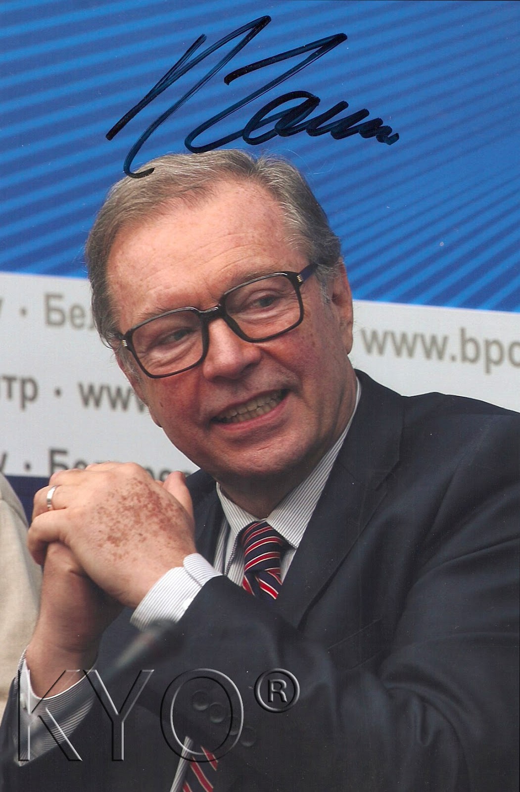 Chris Autographs Krzysztof Zanussi