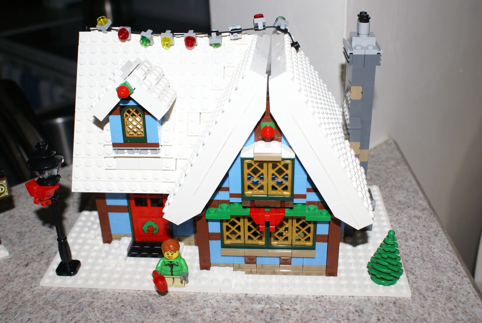 ChrisB's Thoughts: Lego Christmas Village