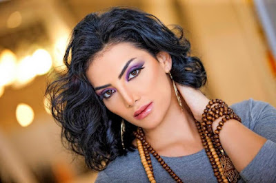 الفنانة الكبيرة حورية فرغلي : تصاب بمرض يحرمها من الامومة