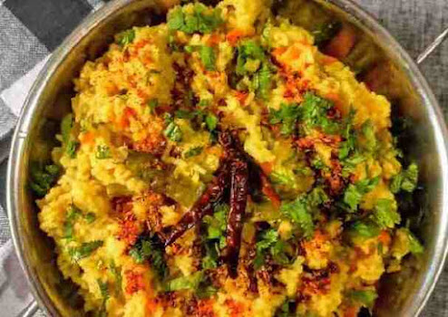 अरहर दाल खिचड़ी बनाने की सबसे आसान विधि - Dal khichdi recipe in Hindi