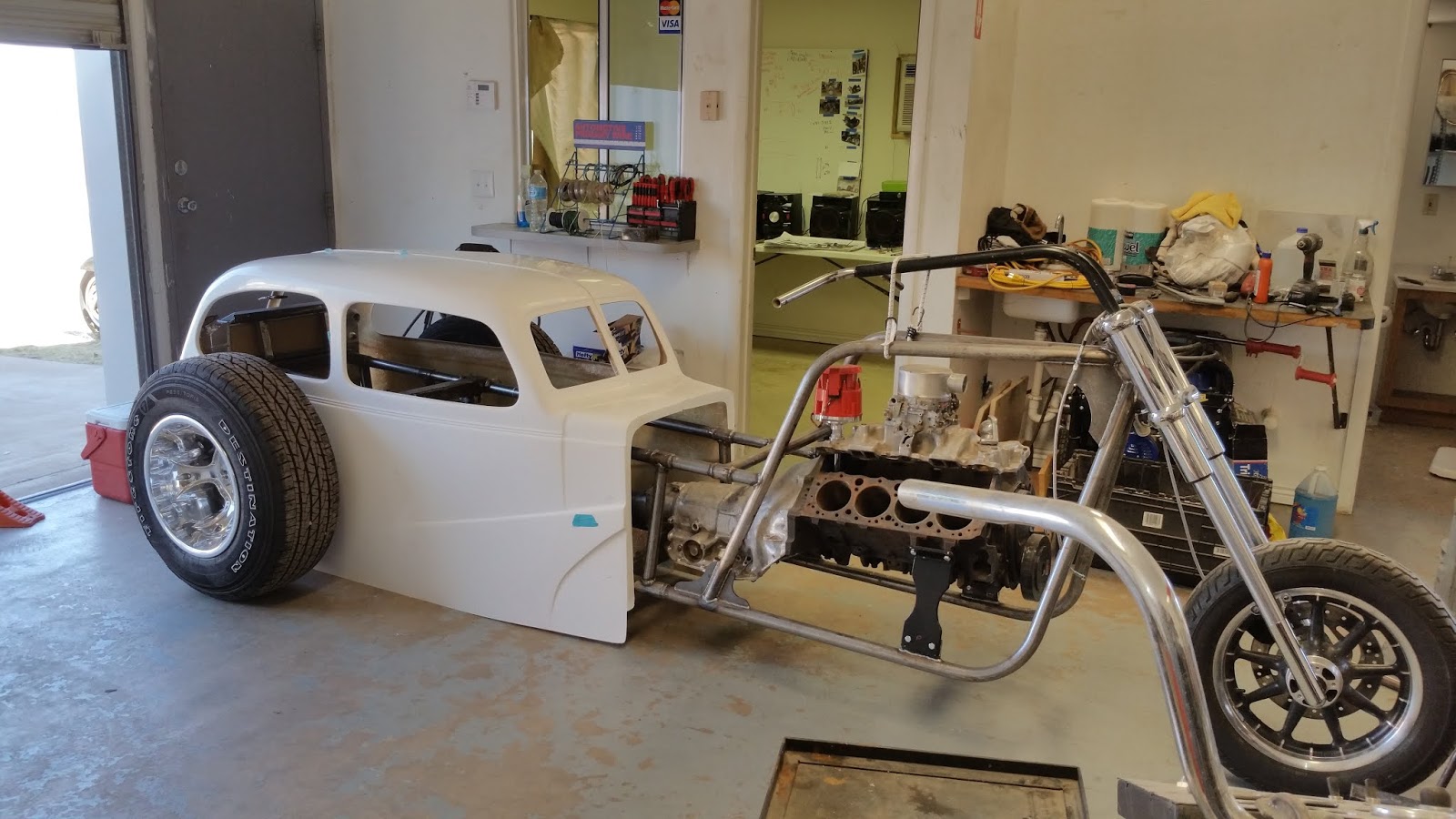 V8 Trike Chopperv8 trike rolling chassis 37 legend car body v8 trike