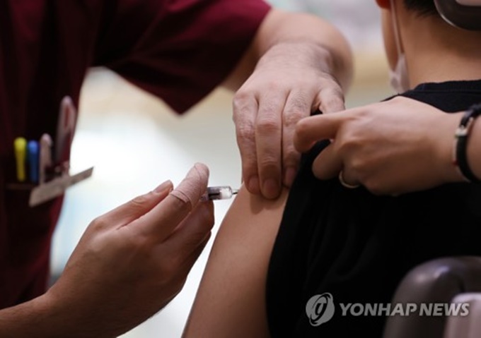 이 이미지는 대체 속성이 비어있습니다. 그 파일 이름은 %25EC%2597%25B0%25ED%2595%25A9%2B%25284%2529.jpg입니다