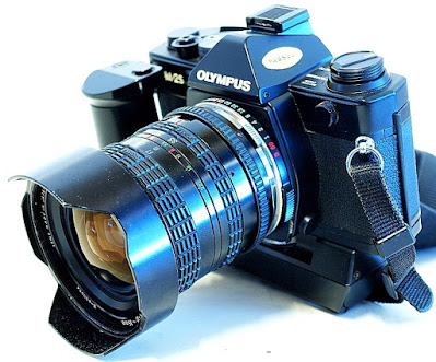 Olympus OM-2S, Sigma Zoom-Gamma 21-35mm F3.5~4