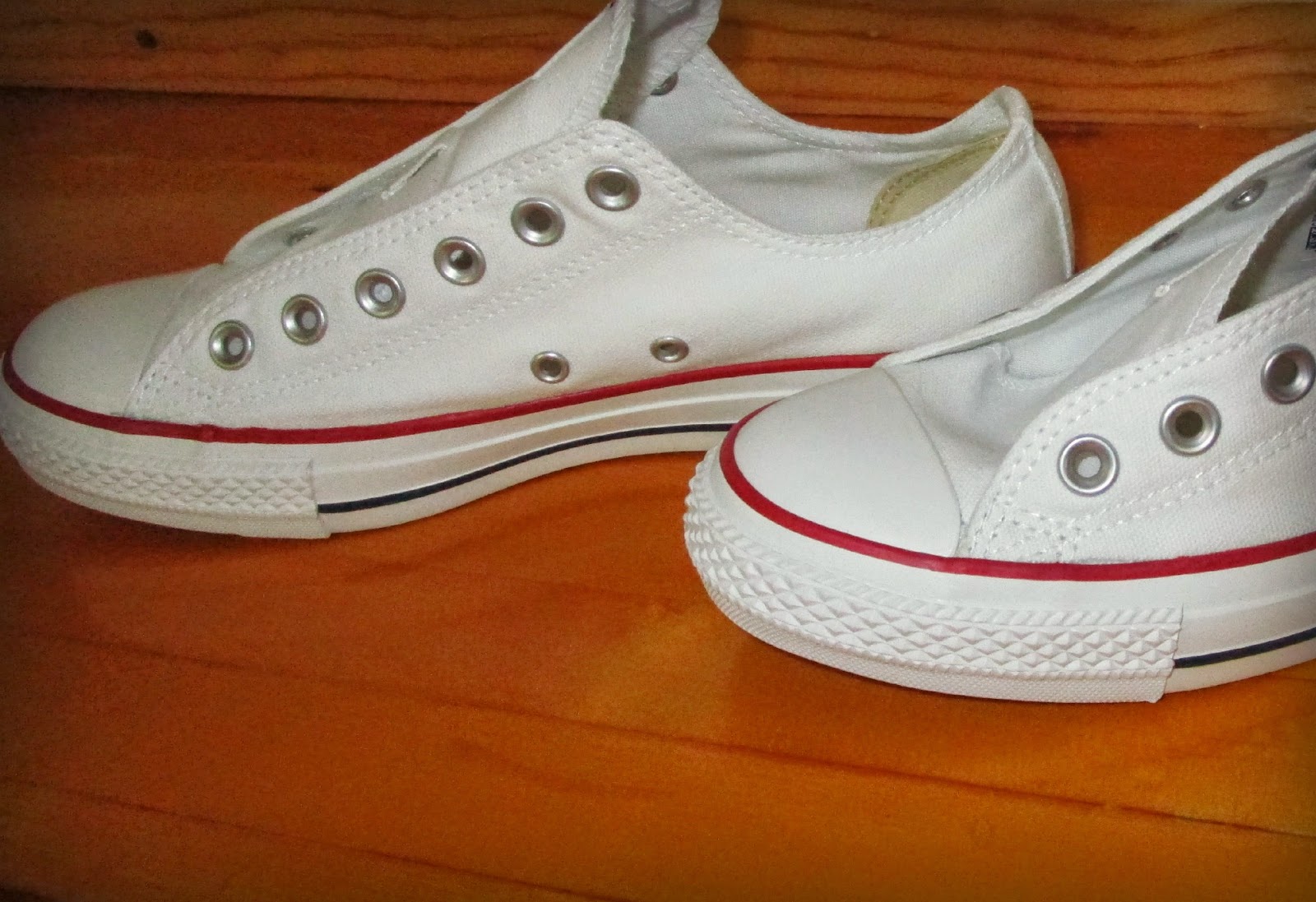 custom wedding chucks