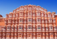 Hawamahal is one of the 10 best place to visit in Rajasthan