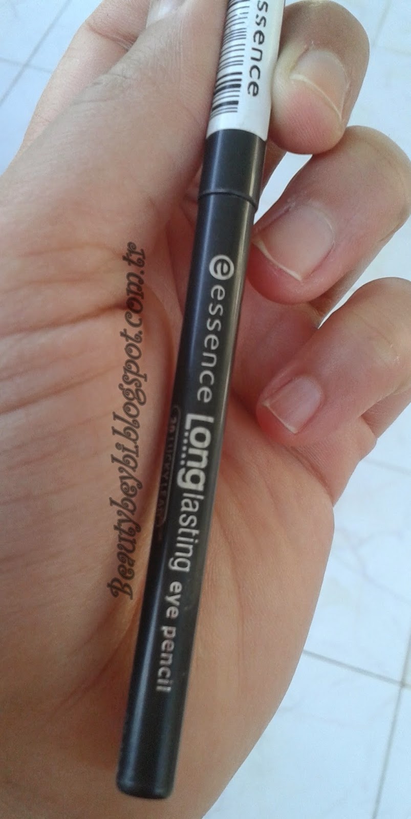 Essence Long Lasting Eye Pencil 20Lucky Lead İnceleme Essence Long Lasting Eye Pencil 20Lucky Lead İnceleme