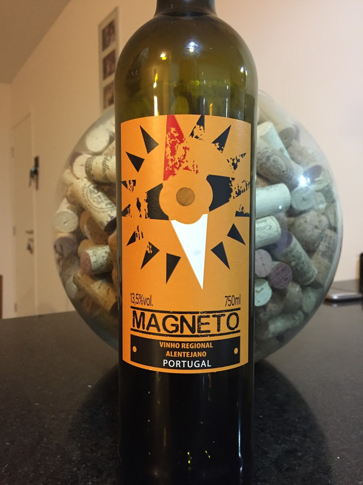 Balaio do Victor: Magneto Vinho Alentejano Tinto 2015
