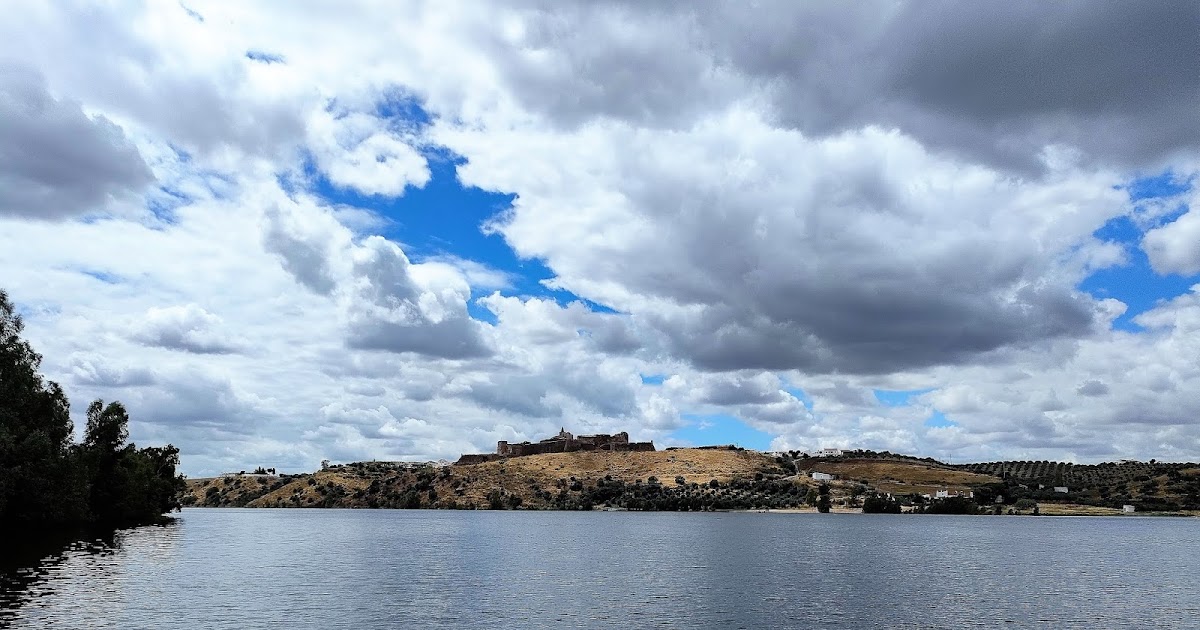 O cão que fuma... [Viagens & Destinos] Juromenha