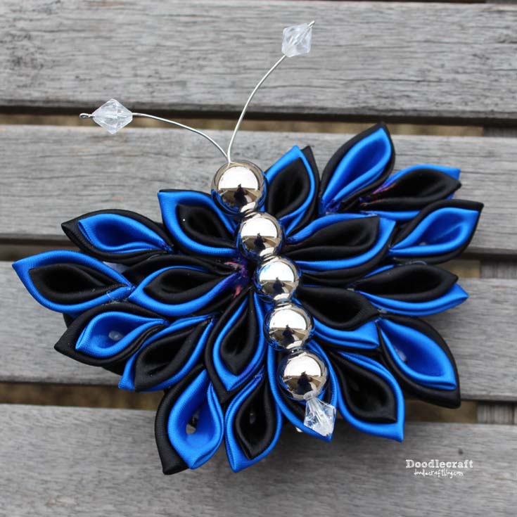 Kanzashi Snowflake Hairbow and Shabby Christmas Headbands!