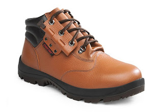 PUSAT SEPATU SAFETY DIMALANG, HARGA SEPATU SAFETY DIKALIMANTAN, SUMATRA, PADANG, PAPUA, SEPATU SAFETY BUAT PLN, KICHEN, SEPATU SAFETY BUAT PERKEBUNAN, PELEBURAN BAJA Madda Sepatu Safety PDL Slobokan