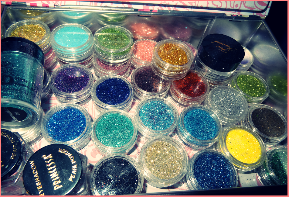 the creation of beauty is art. Glitter Week How to Apply Glitter