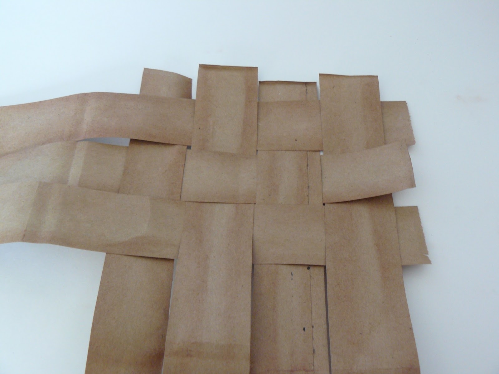 Small Fry & Co. DIY Paper Bag Picnic Basket