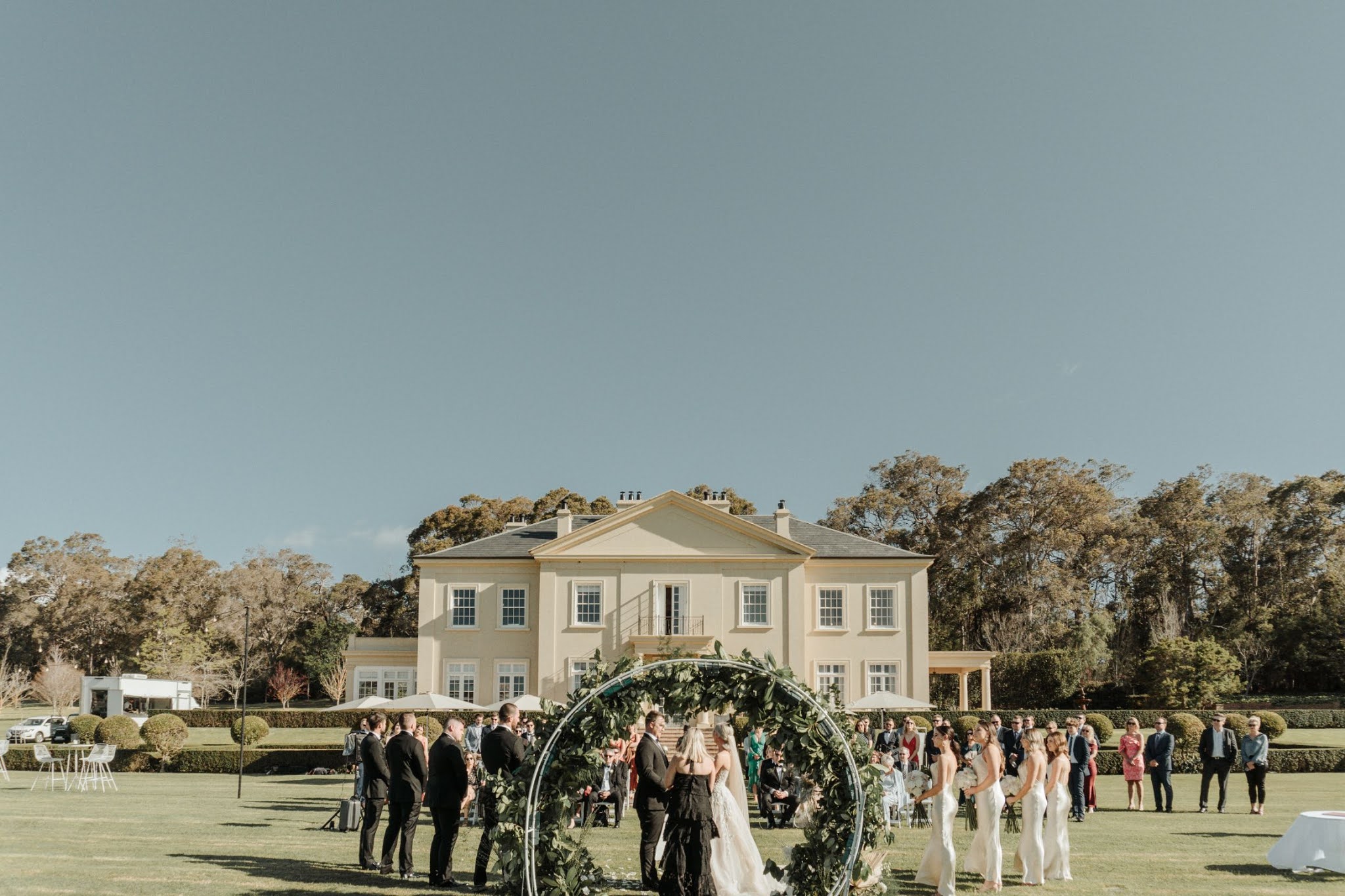 shannon stent photography stunning fraser gallop estate bridal gowns venue floral design