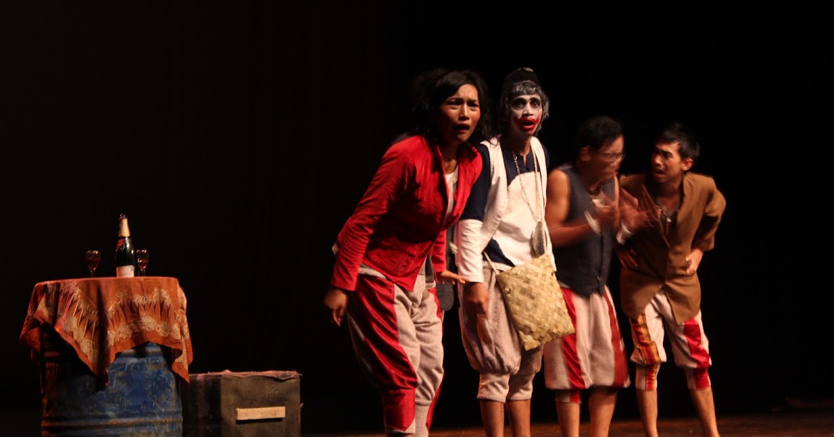 √7+ Unsur Teks Drama Modern dan Drama Tradisional | Bahasa Indonesia