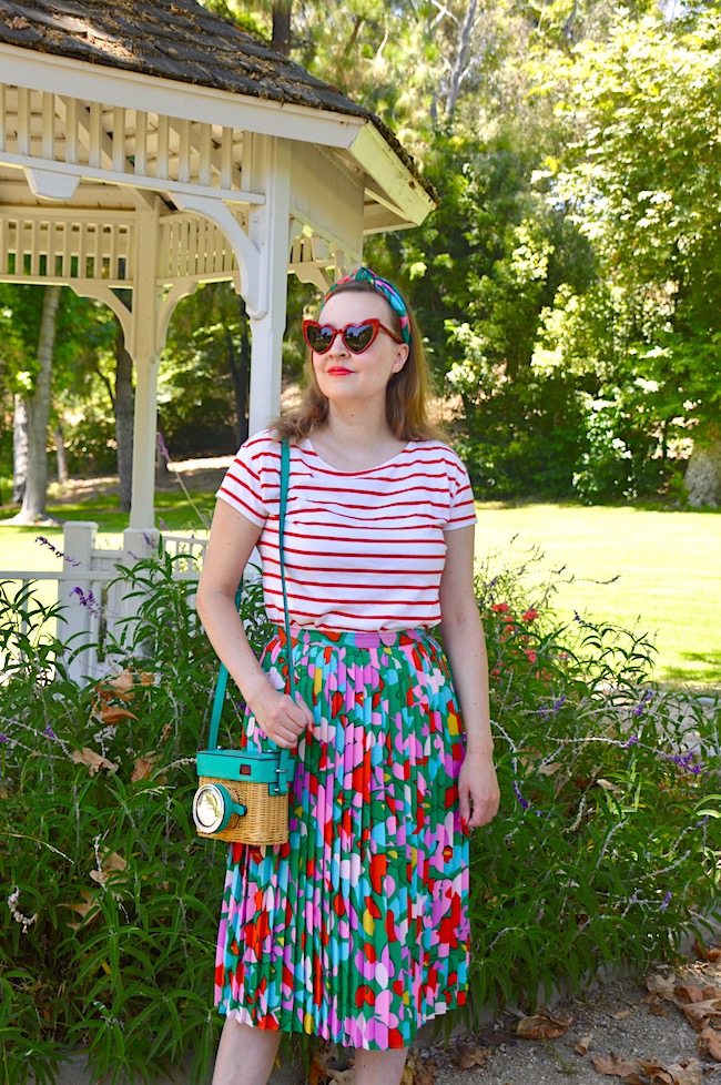 Hello Katie Girl: Restyling my Confetti Floral Skirt
