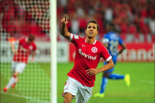 Futebol & Outras Histórias Craques Nilmar