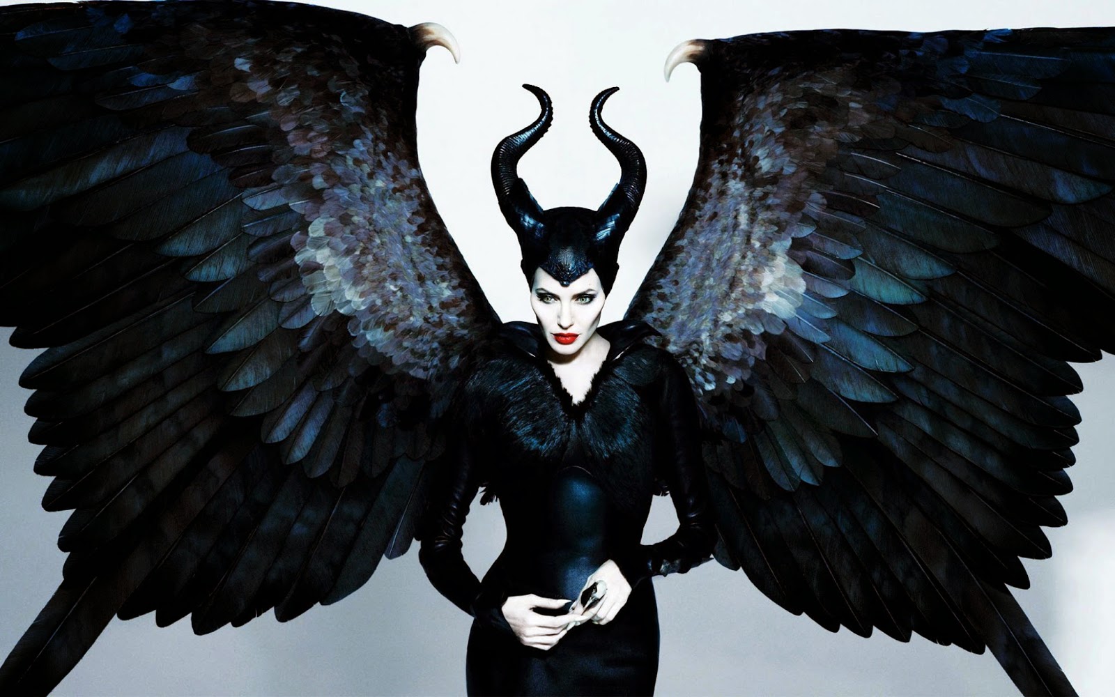 Maleficent filmprincesses.filminspector.com