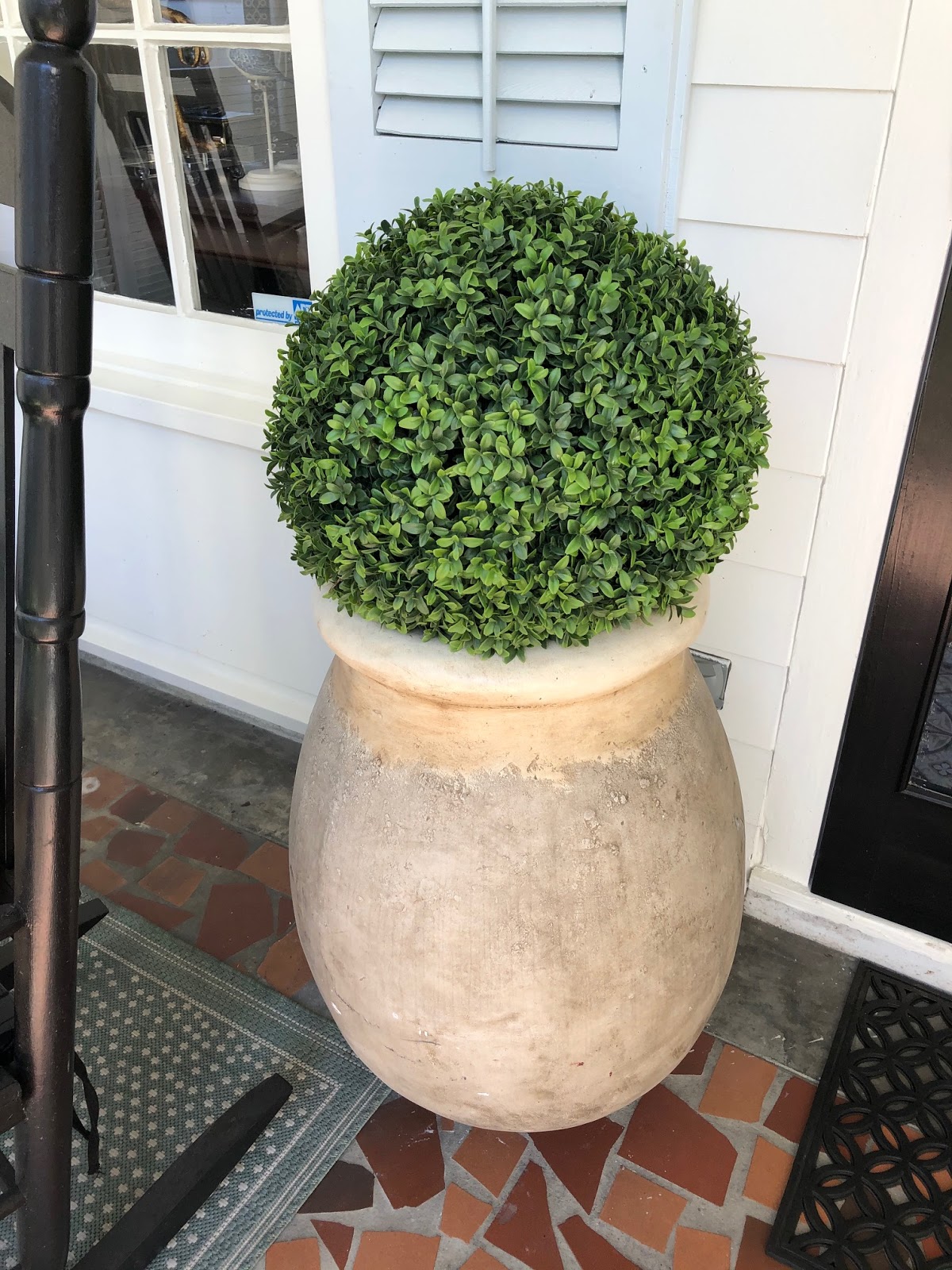 The Uptown Acorn I heart {Olive Jars}