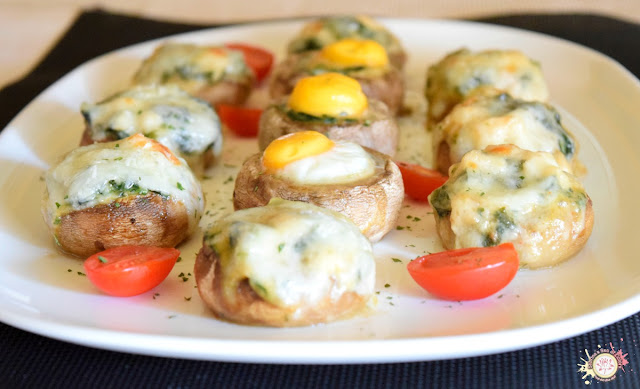 Champiñones gratinados rellenos de espinacas