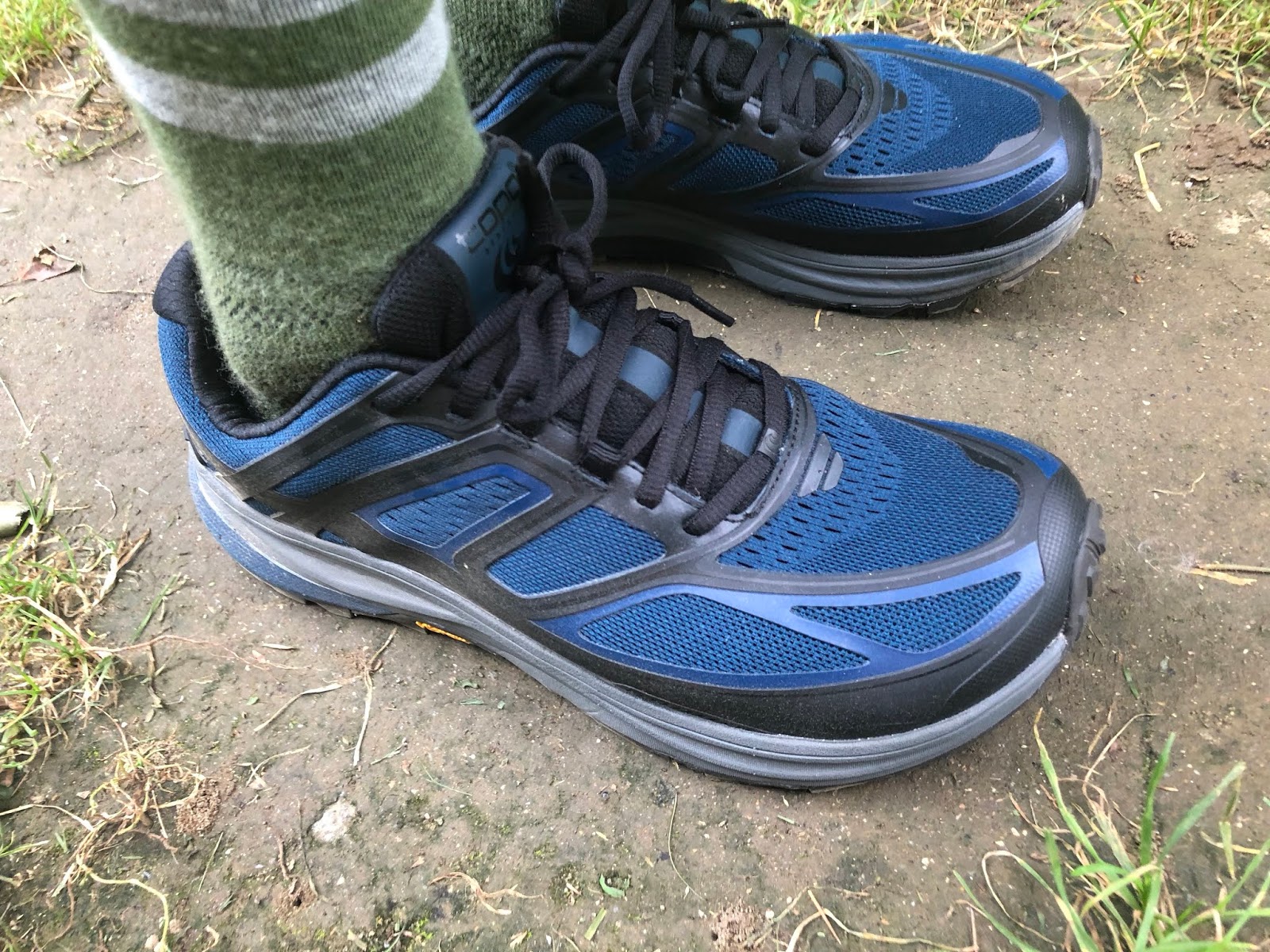 topo ultraventure vs altra lone peak