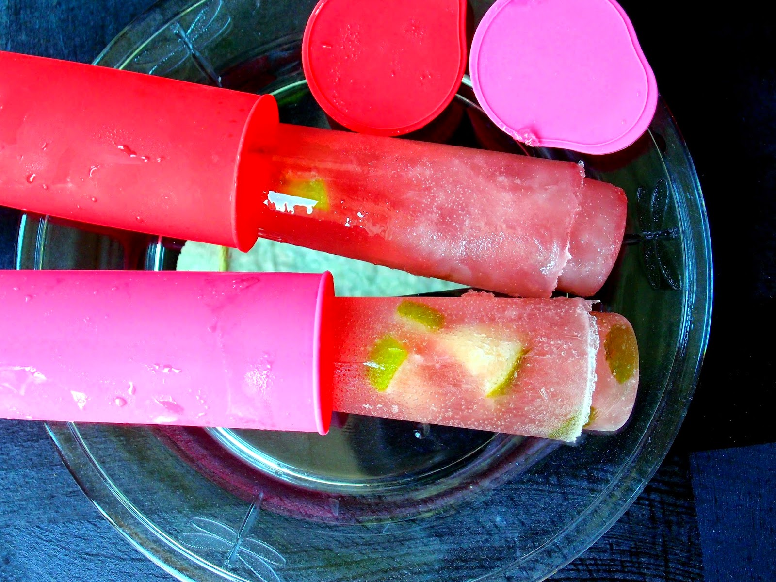 The VegHog Strawberrylime cider ice lollies