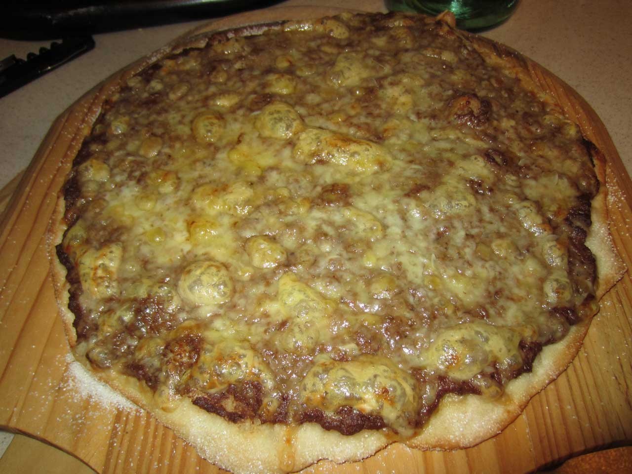 Pizza Freak Pepper, Leek, and Blue Cheese Pizza; ThinCrust Tapenade