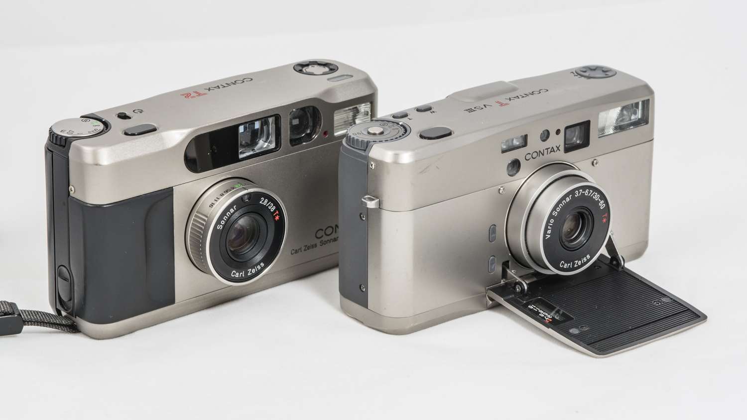 The Contax TVS-III - Another wonderful compact 35mm camera 