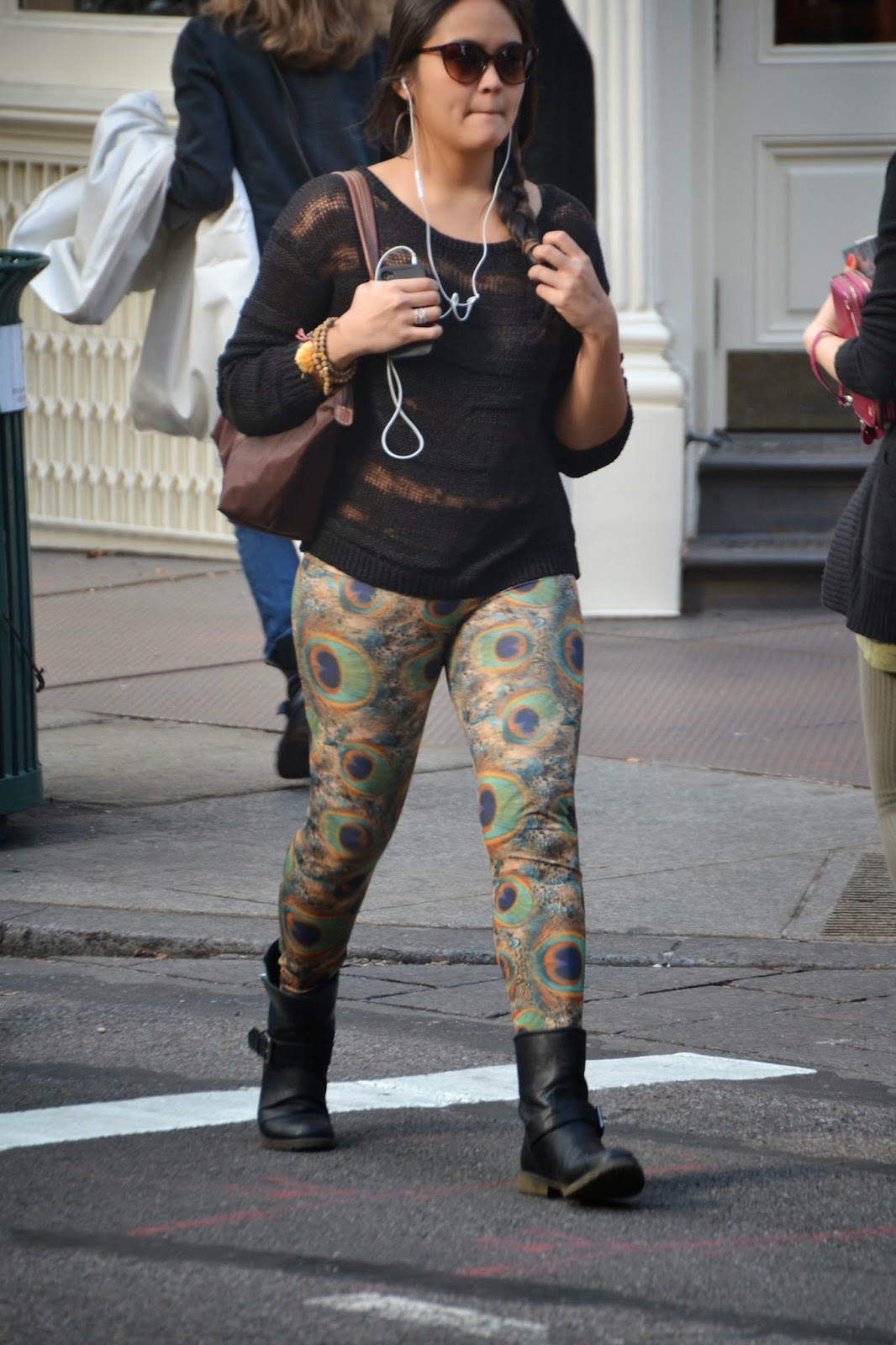 Ugly Leggings...Don't Draw Attention to Yourself in a Bad Way Unic
