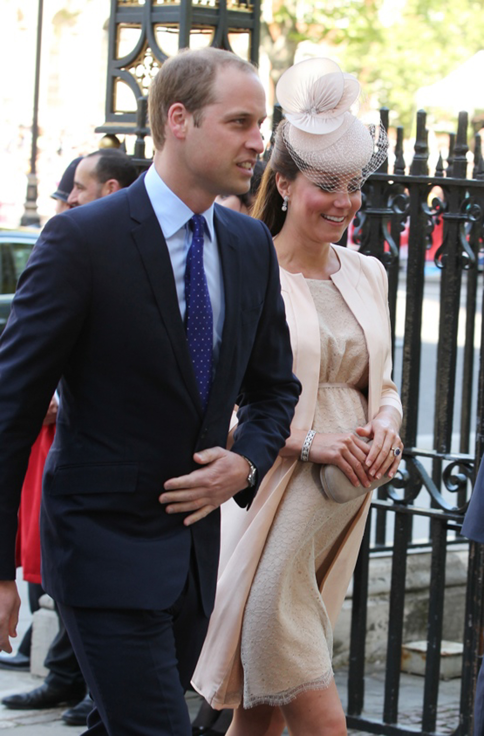 A baby Boy for the royals Prince William and Kate, and Kate's Maternity ...
