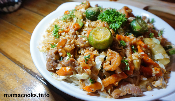 Chateau Al Fresco - Bacolod restaurant - pancit effuven