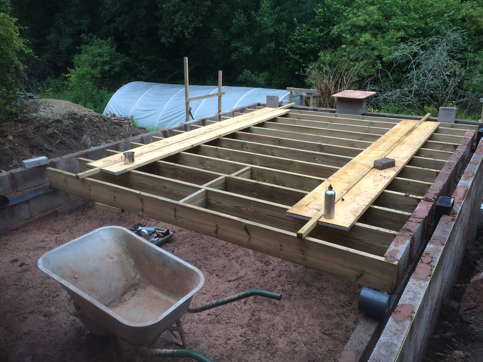 dorkythorpy Noggins / Noggings & Floor Joists (Strutting)