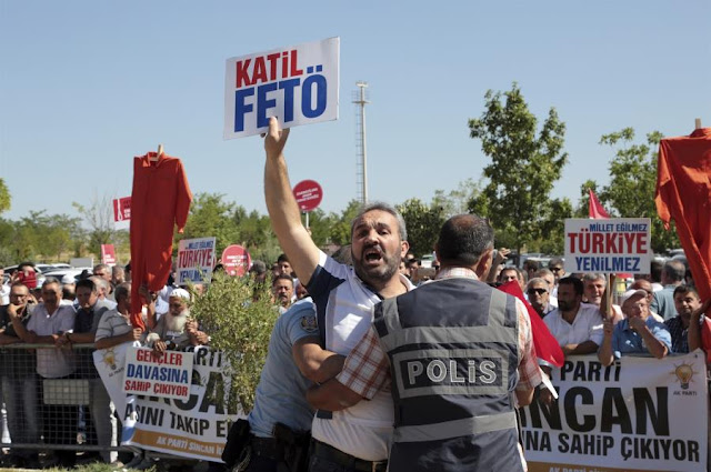 Τουρκία: 532 συλλήψεις γκιουλενιστών στις ένοπλες δυνάμεις
