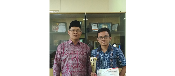 Bersama Wakil Rektor III Bidang Kemahasiswaan Universitas Islam Negeri Sumatera Utara ke Prof. Amroeni Drajat, MA