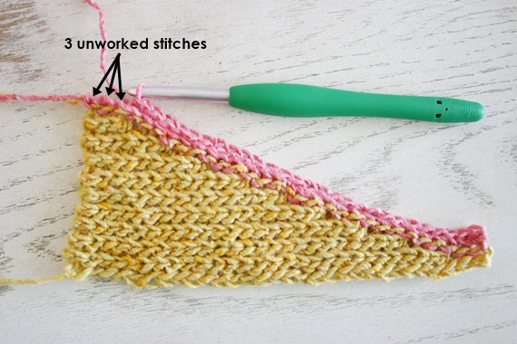Tutorial for Long and Short Scarf (free crochet pattern) by Susan Carlson of Felted Button