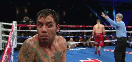 Funny Diego Chaves reaction after disqualified by Vic Draculich