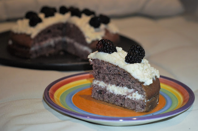 Blackberry and ricotta cake