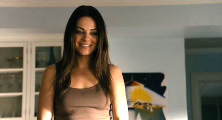 Films Et Séries Tv Avec Mila Kunis Movie and TV Cast Screencaps: Mila Kunis as Lori Collins / Ted (2012